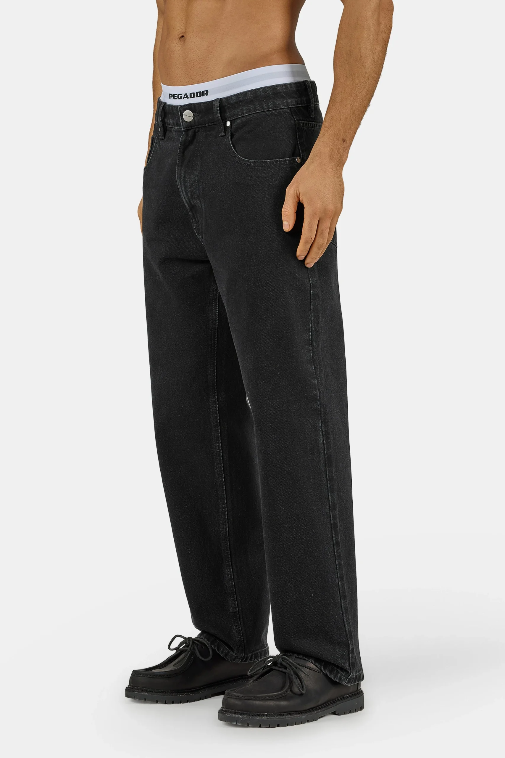 Pegador Baggy Jeans Washed Black
